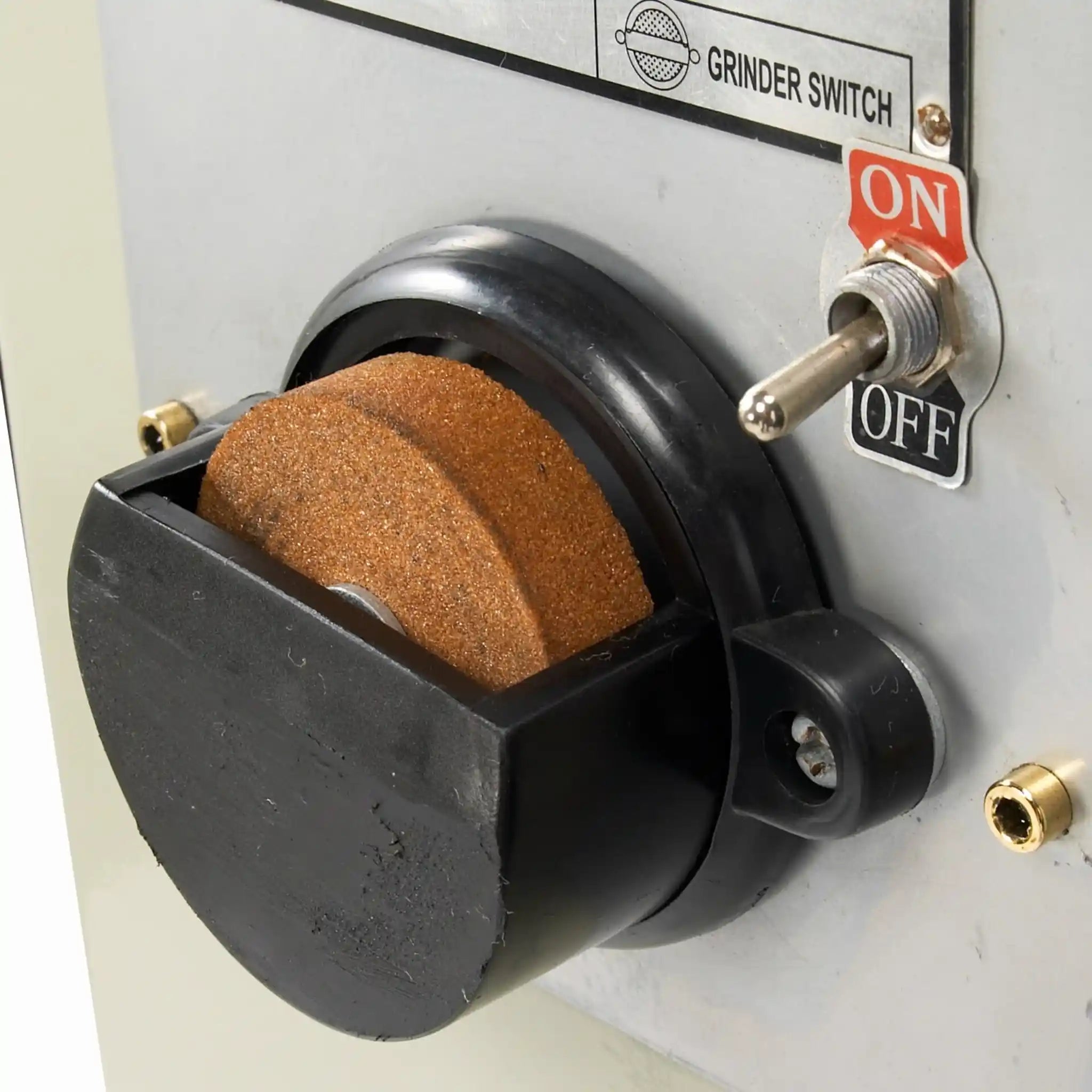 A image showing the blade grinder feature on the BSV-16 bandsaw, manufactured by Baileigh
