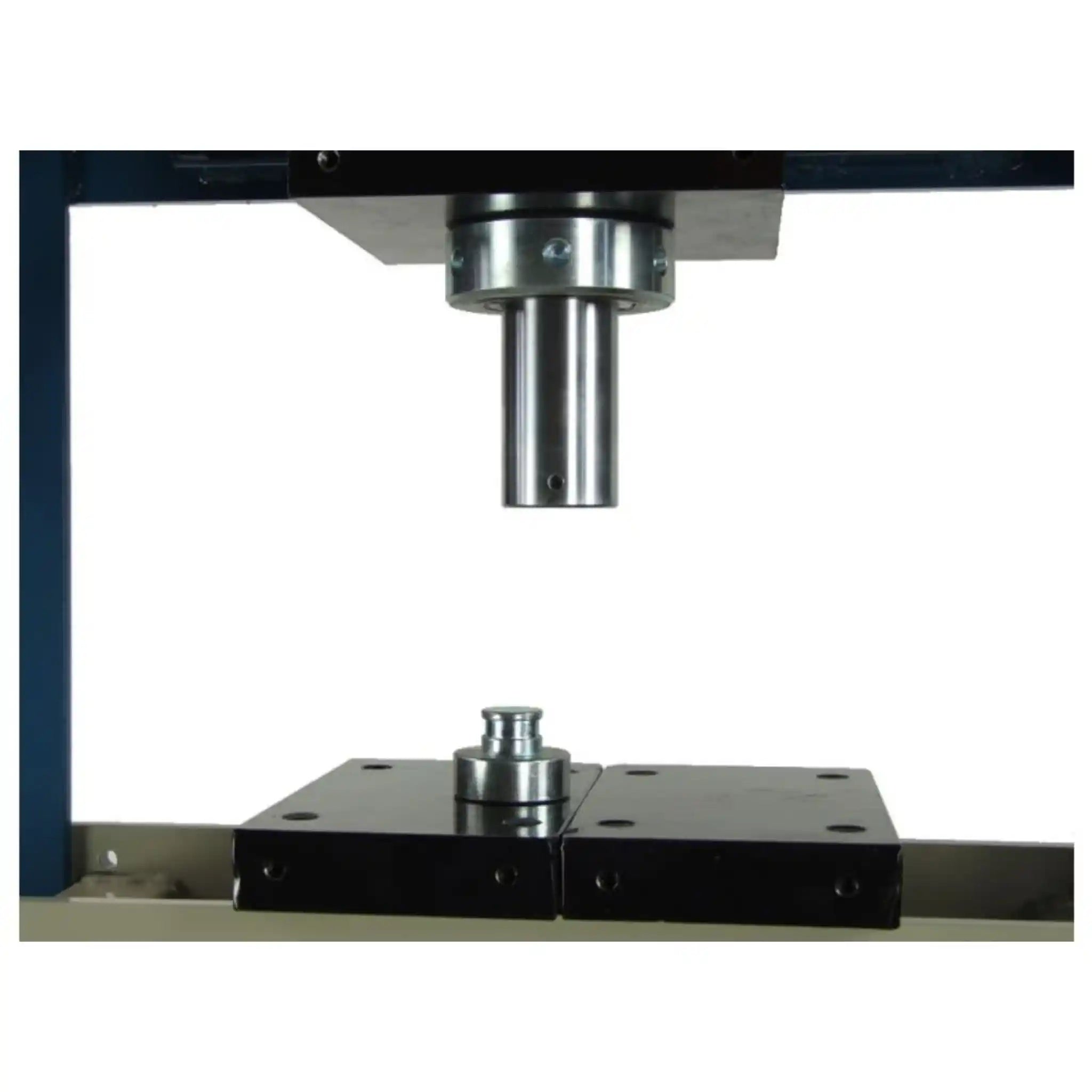 A image showing the ram and pin installed on the Baileigh HSP-20A press
