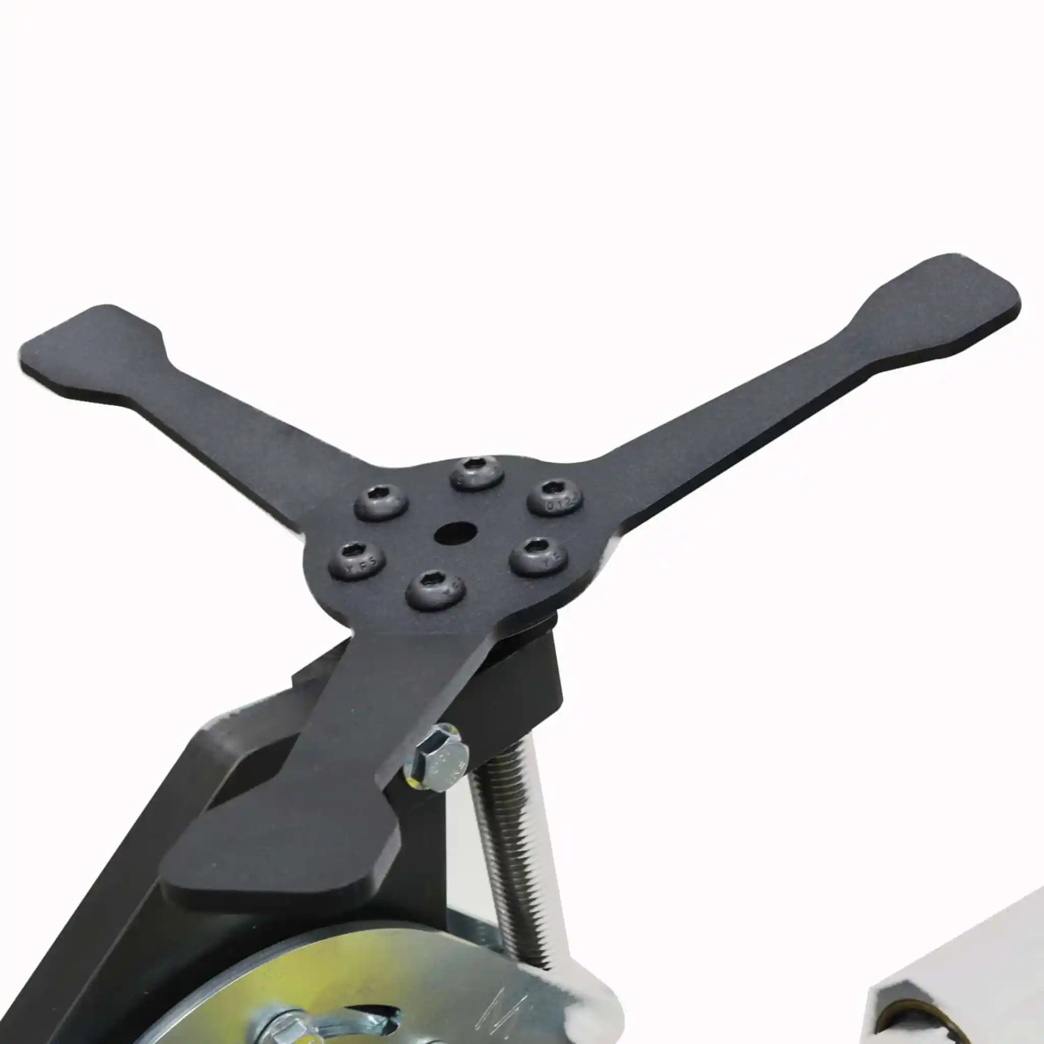 A image showing the high quality clamping handle, used to clamp pipes, tubes on the Baileigh TN-250 notcher