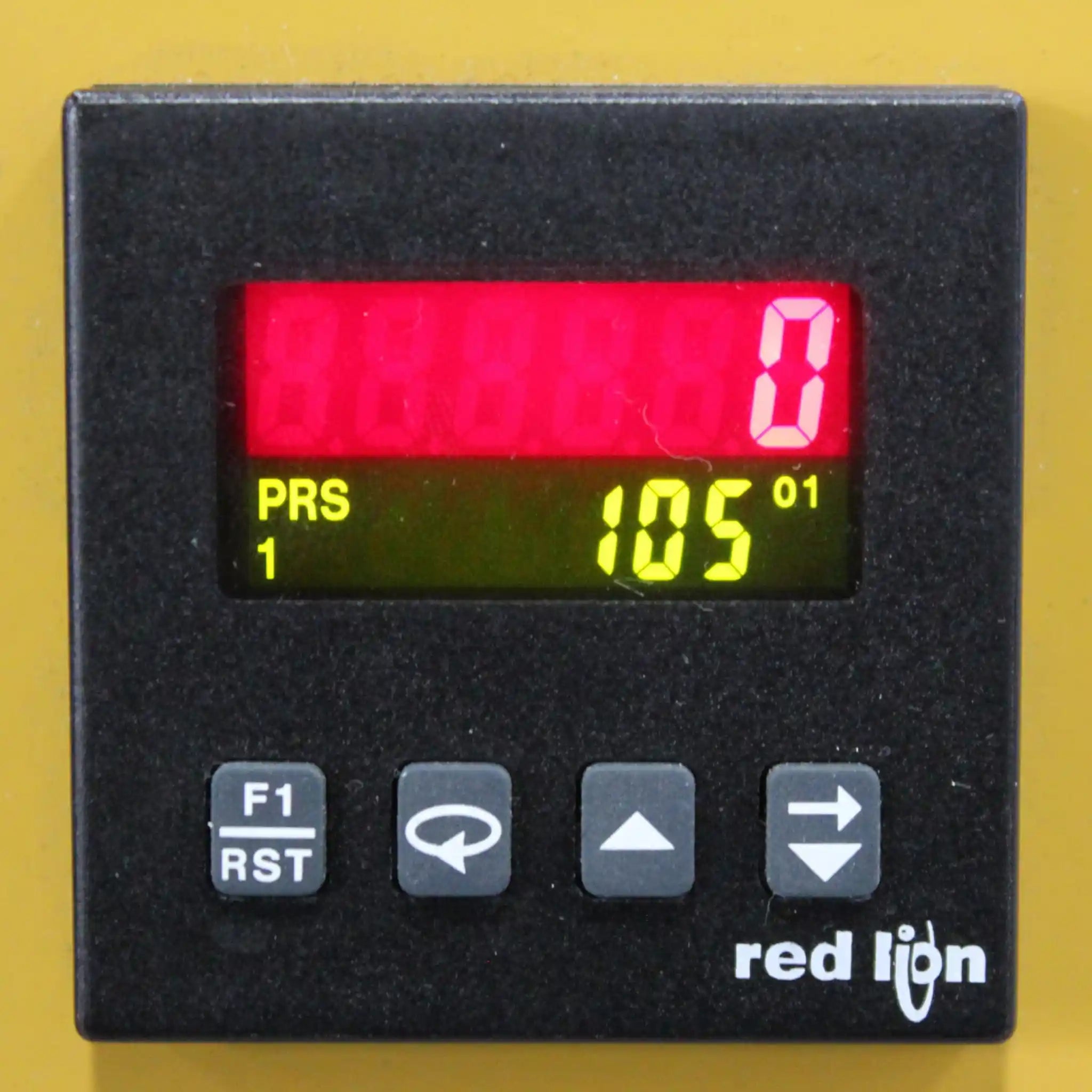 A image taken up close of the digital readout mechanism onboard the Baileigh RDB-500