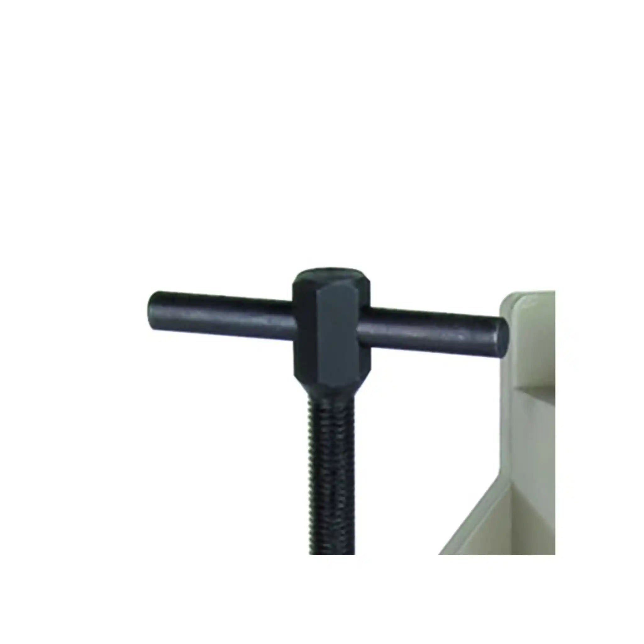 A close up image showing the lead screw handle onboard the Baileigh TN-210H