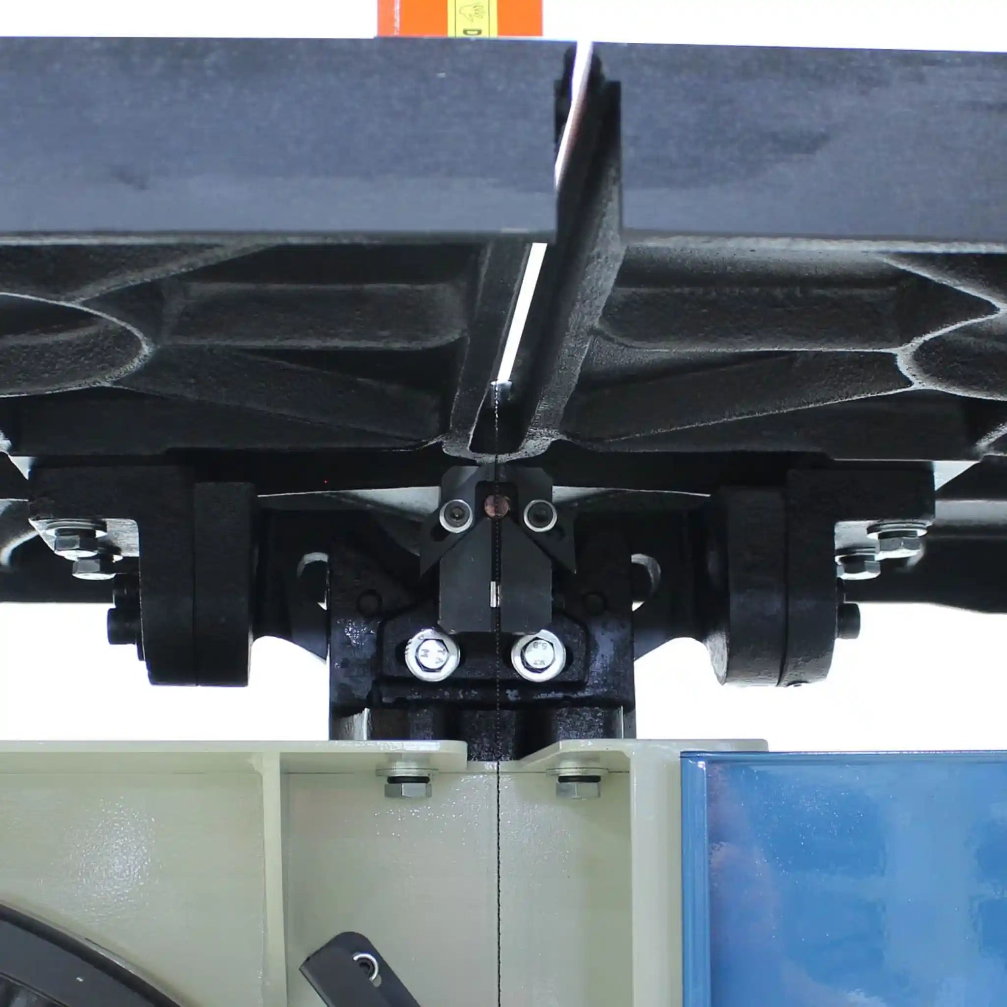A image showing the heavy duty lower guide installed on the BSV-24 bandsaw