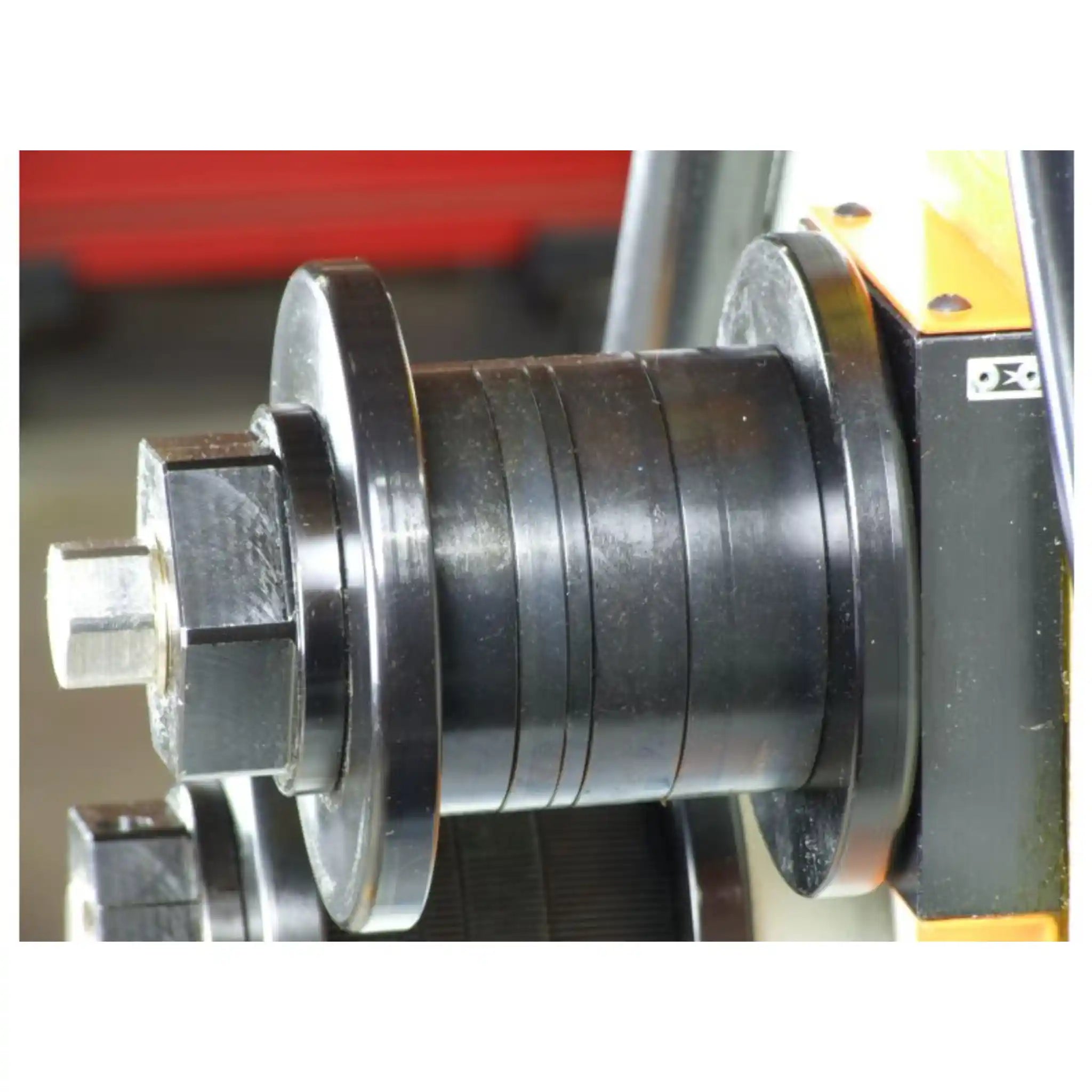 A up close image taken of the rollers installed on the Baileigh R-M55