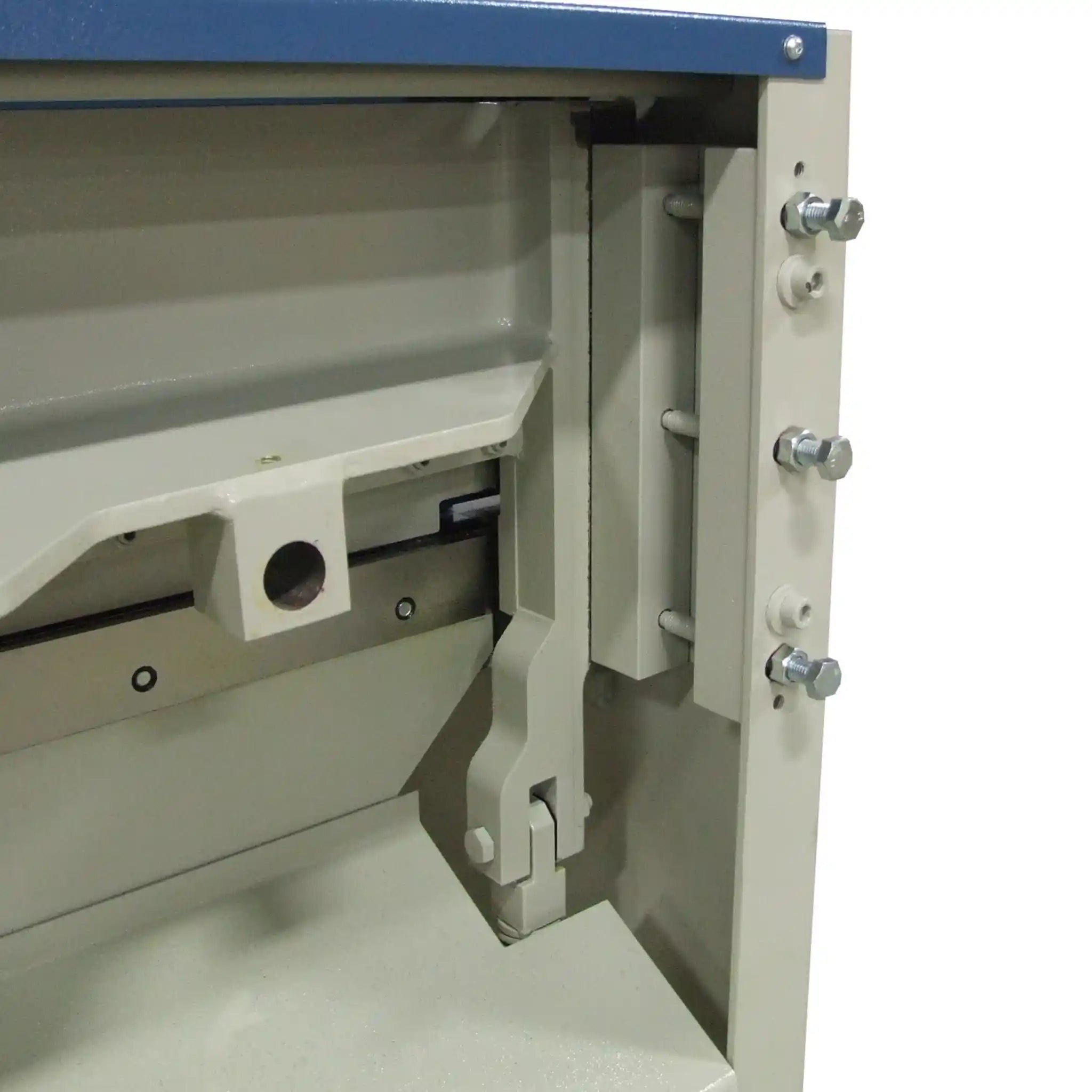 A image taken of the shear blade mechanism on the SF-5216 shear