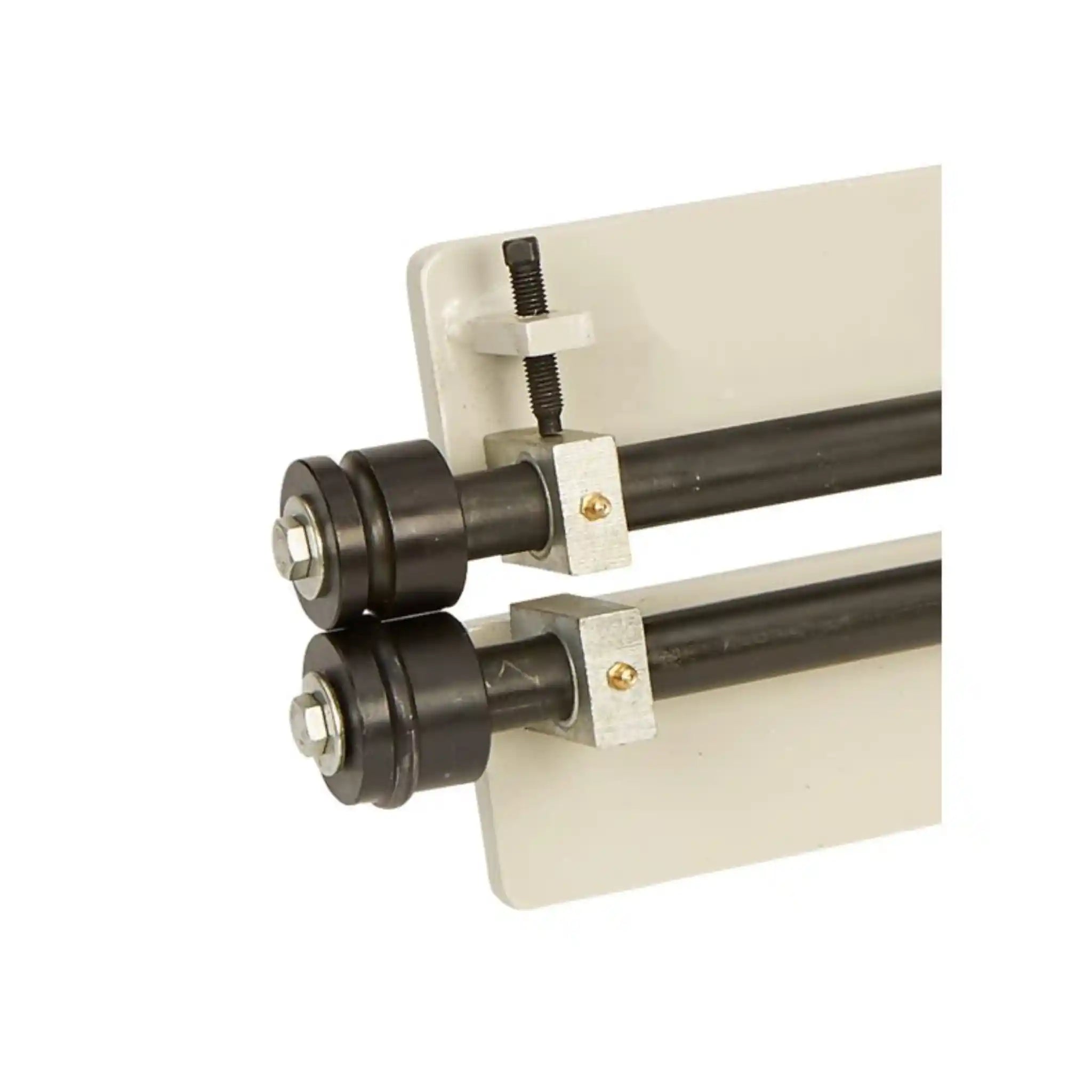 A close up image of the Baileigh BR-18M-18 end with rollers installed