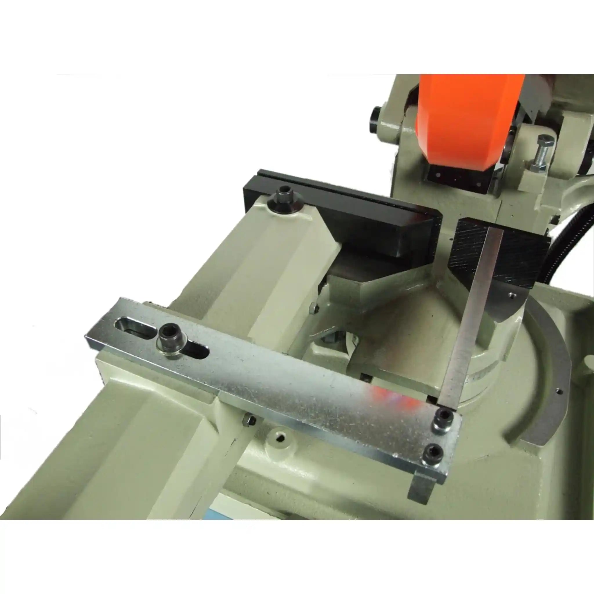 A image of the vice and base of the Baileigh CS-350EU cold saw